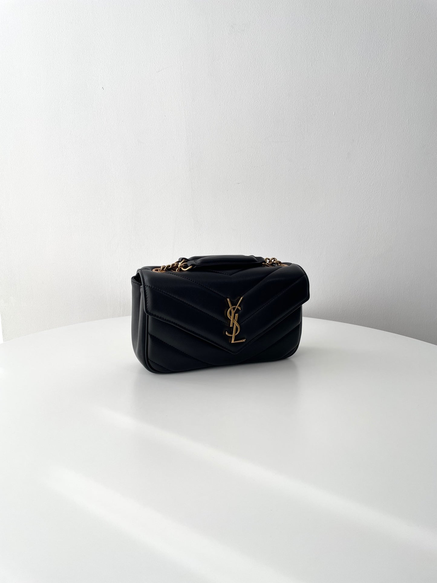Black Leather New Small Loulou Bag - Level 5