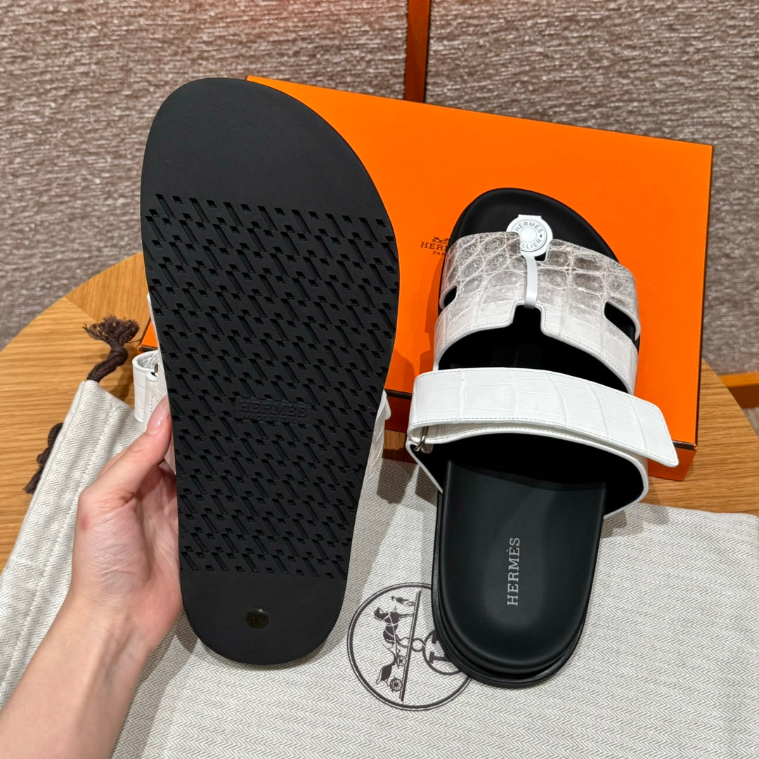 Himalayan Croc Chypre Sandals - Level X