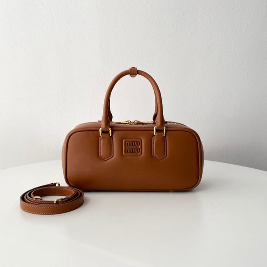 Brown Leather Medium Arcadie Bag - Level 5