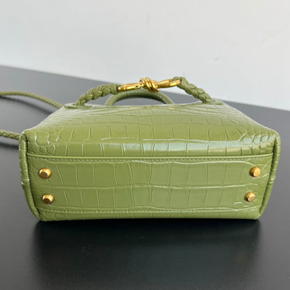 Mini Andiamo Tote Green Crocodile - Level 5