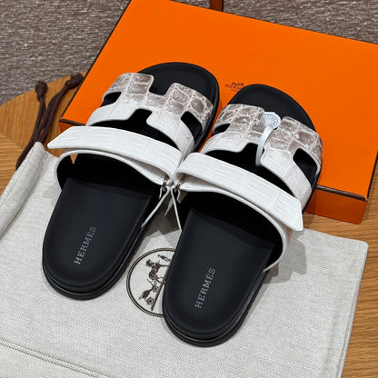 Himalayan Croc Chypre Sandals - Level X