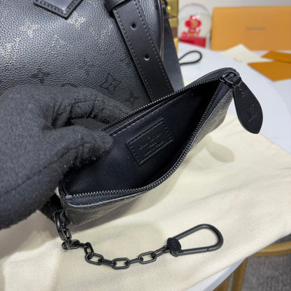 P9 Speedy 30 Bandouliere Ultra Black Leather - Level 5