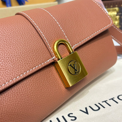Low Key Wallet On Chain Brown Leather - Level 5