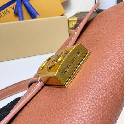 Low Key Wallet On Chain Brown Leather - Level 5