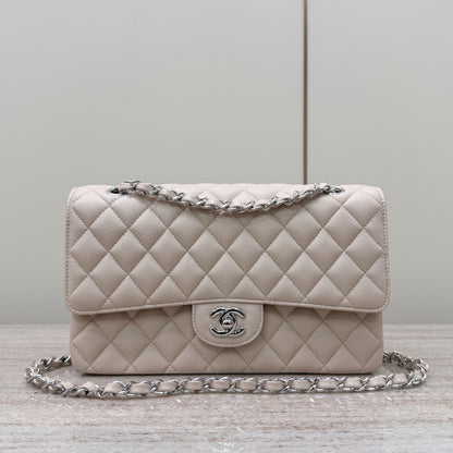 Ivory Caviar Leather Medium Flap Bag - Level X