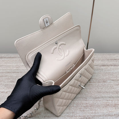 Ivory Caviar Leather Medium Flap Bag - Level X