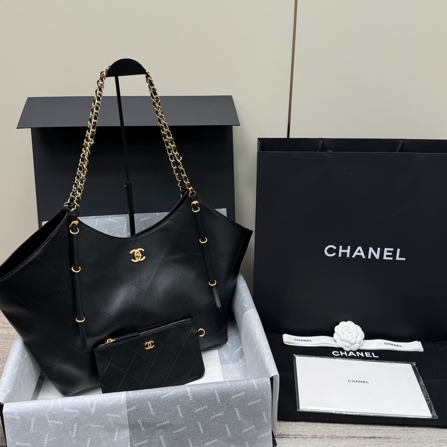 Black Leather Maxi Shopping Tote Bag - Level X