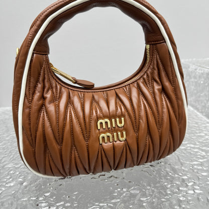 Brown Leather Wander Bag - Level 5