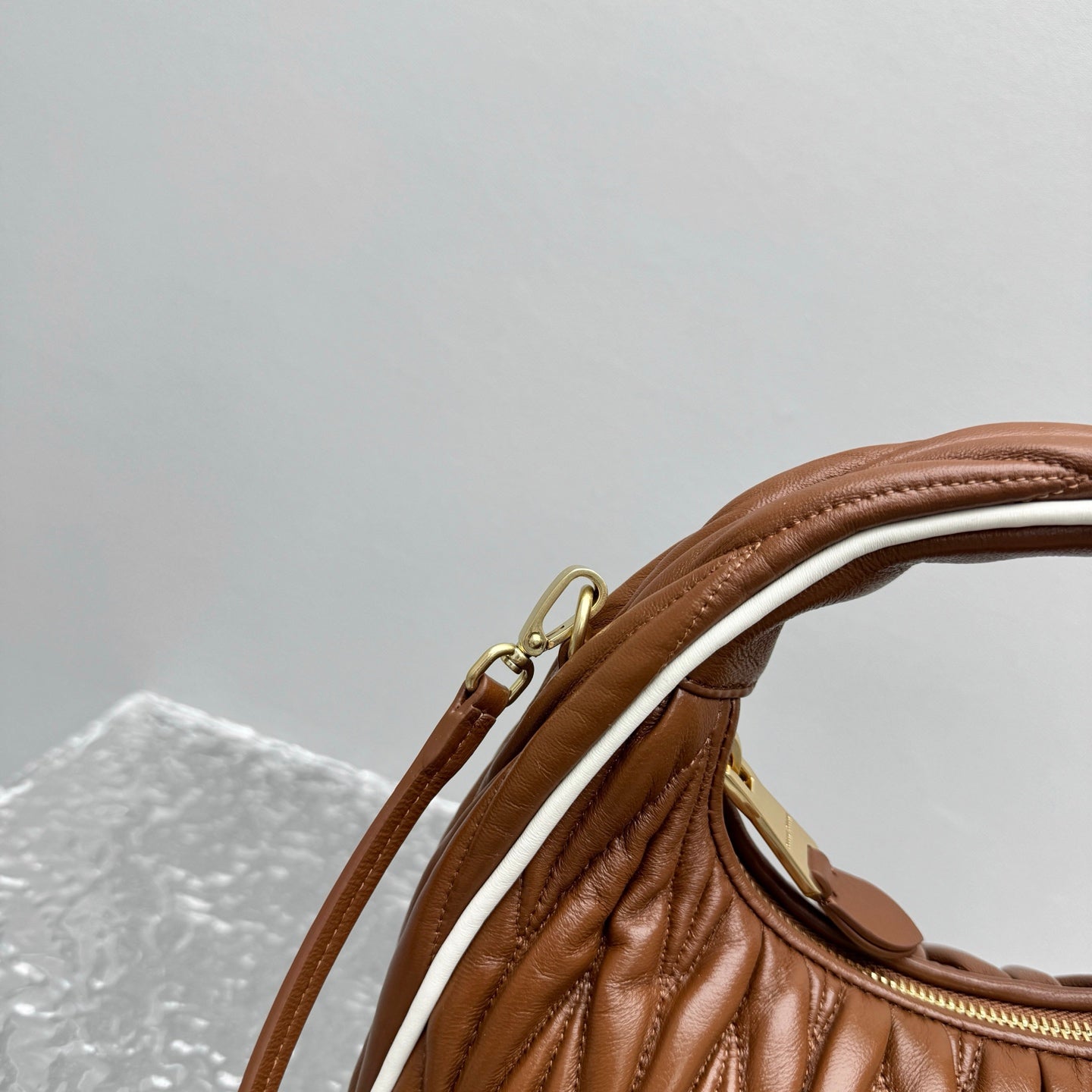 Brown Leather Wander Bag - Level 5