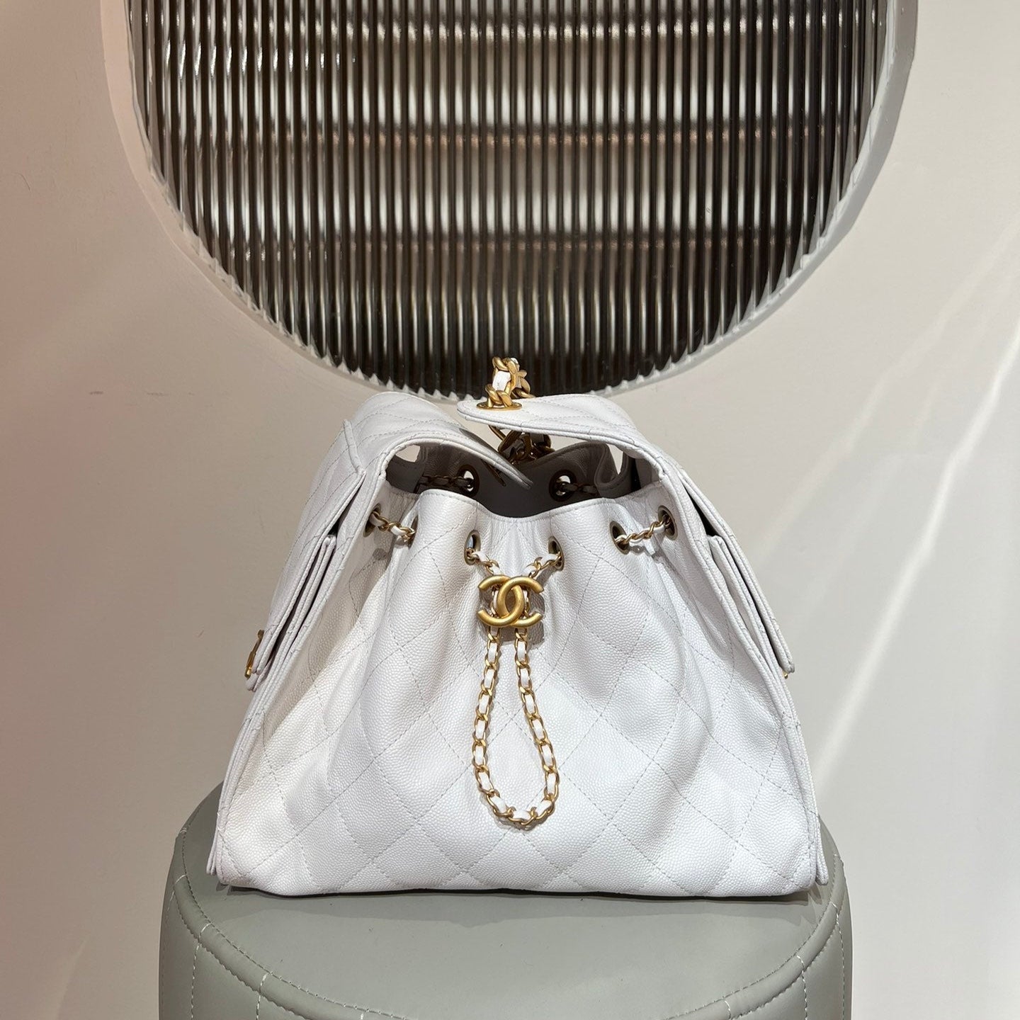 25 Hobo Bag White Caviar Leather - Level X
