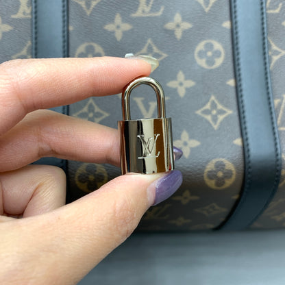 Brown & Black Monogram Keepall 55 Duffle Bag - Level 4