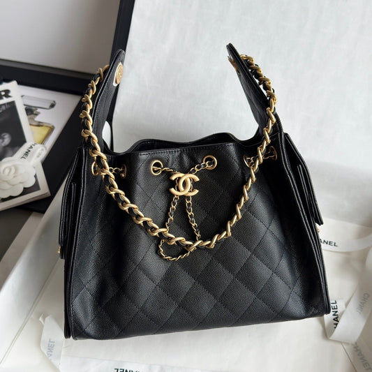 25 Hobo Bag Black Caviar Leather - Level 5
