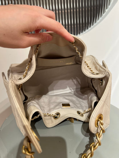 25 Hobo Bag Beige Caviar Leather - Level X