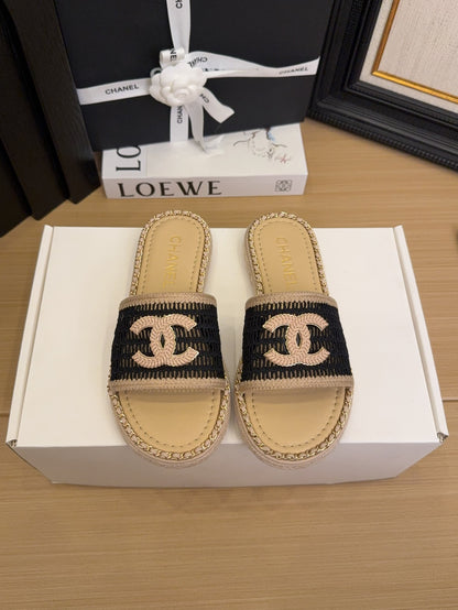 Black Beige Chain Braided Slides