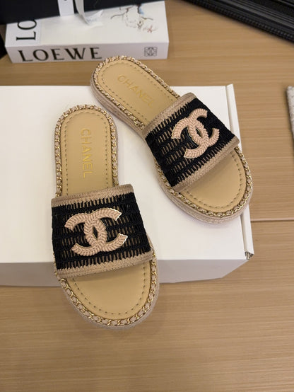 Black Beige Chain Braided Slides