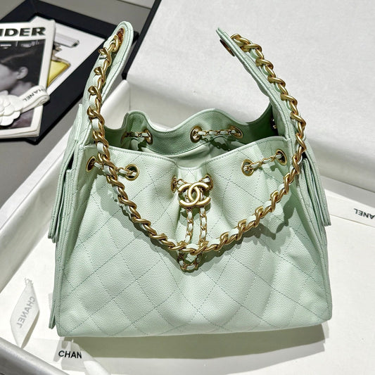 25 Hobo Bag Mint Green Caviar Leather - Level 5