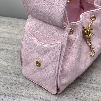 25 Hobo Bag Light Pink Caviar Leather - Level X