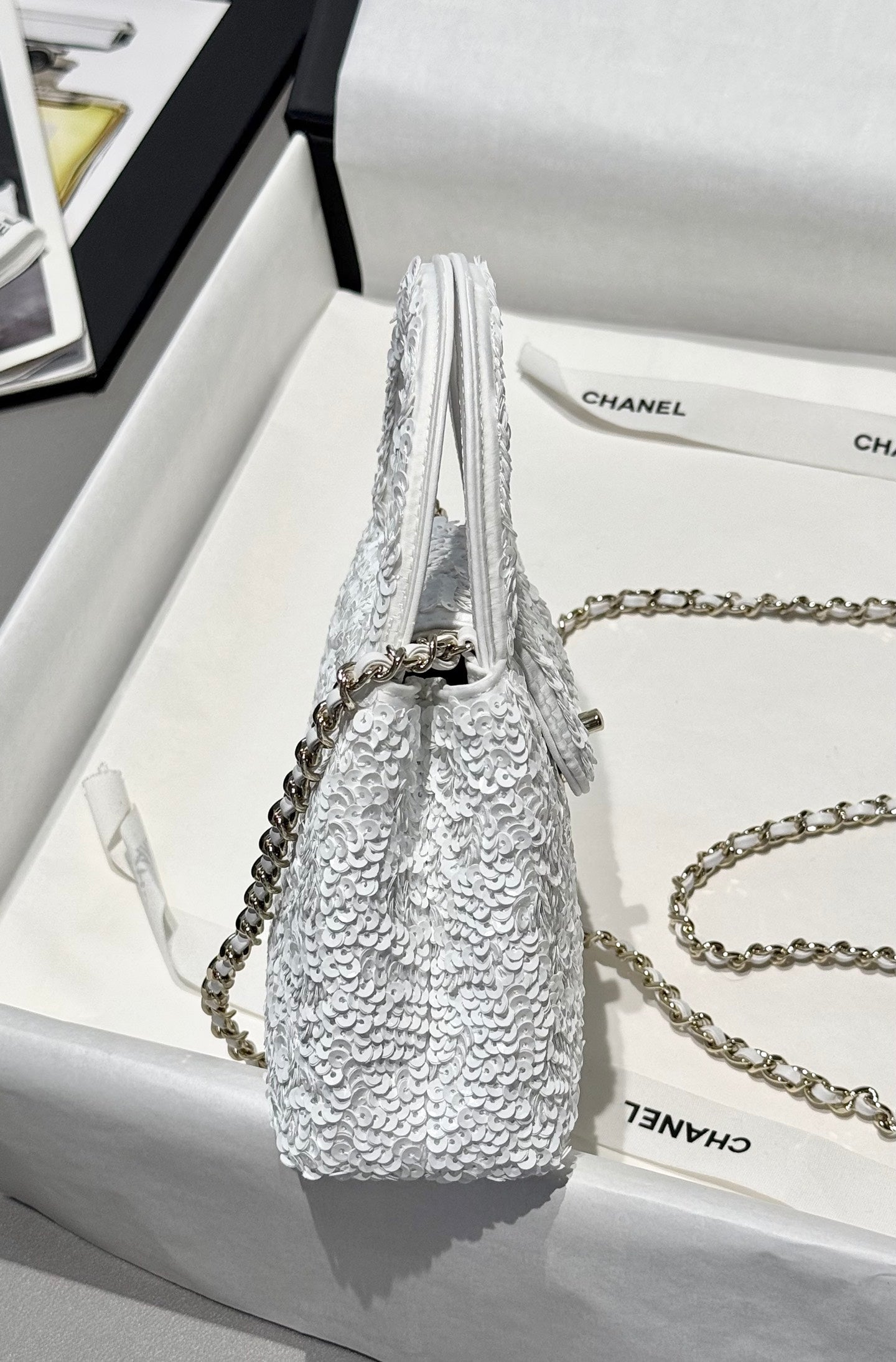 White Sequin Kelly Bag - Level 5