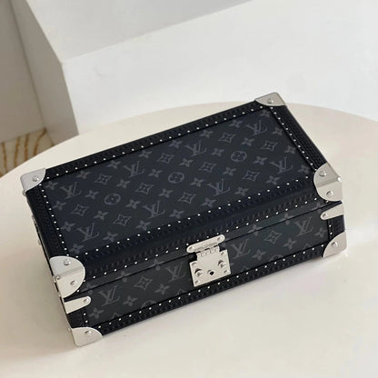 Black Monogram 8 Watch Box LOU