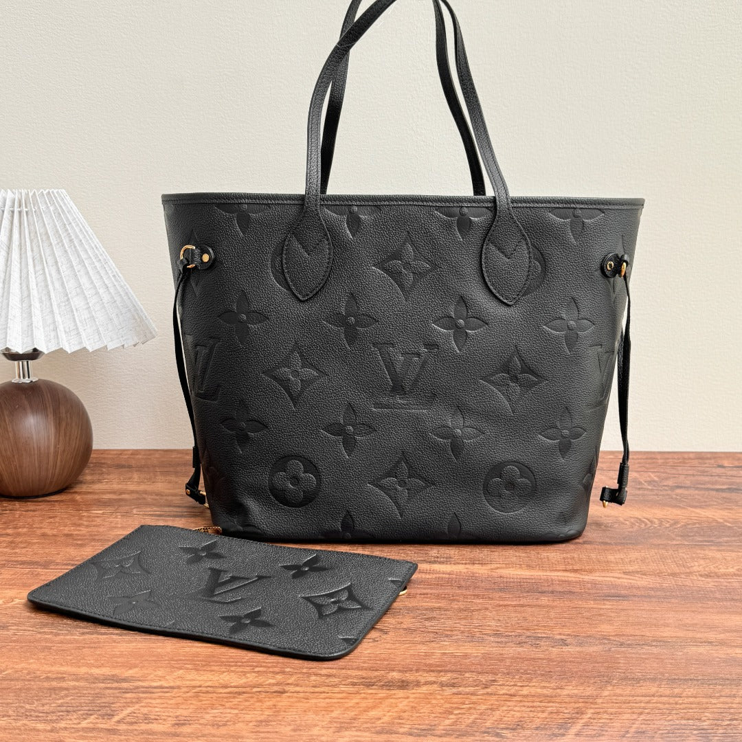 Neverfull MM Black Empreinte Leather - Level X