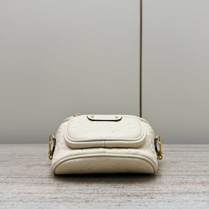 Mini Bumbag White Empreinte Leather - Level X