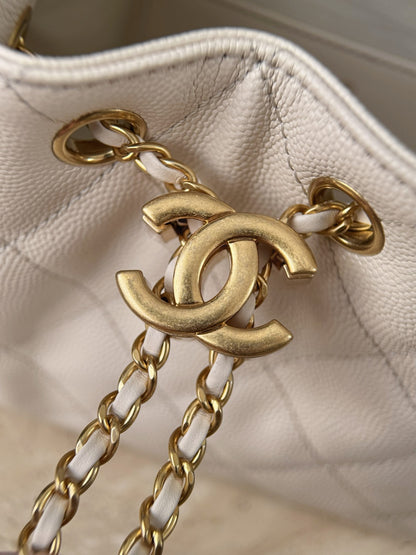 25 Hobo Bag Mini Cream Caviar Leather - Level X