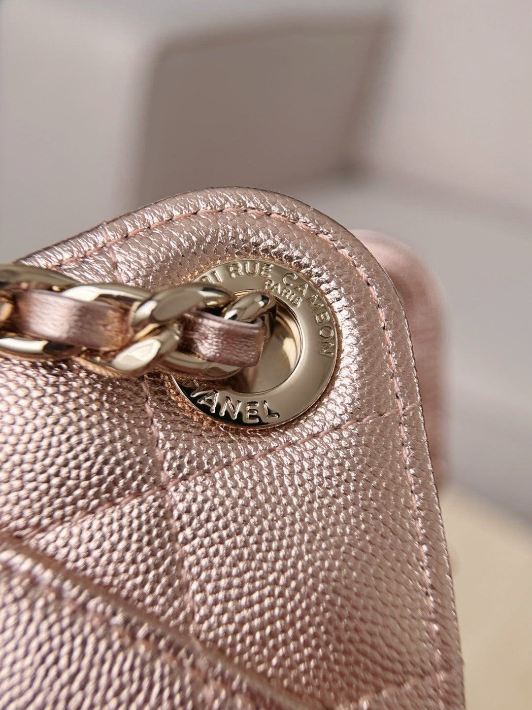 25 Hobo Bag Mini Rose Gold Caviar Leather - Level X