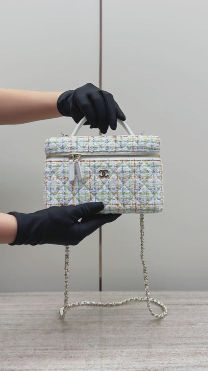 White Tweed Vanity Bag - Level X