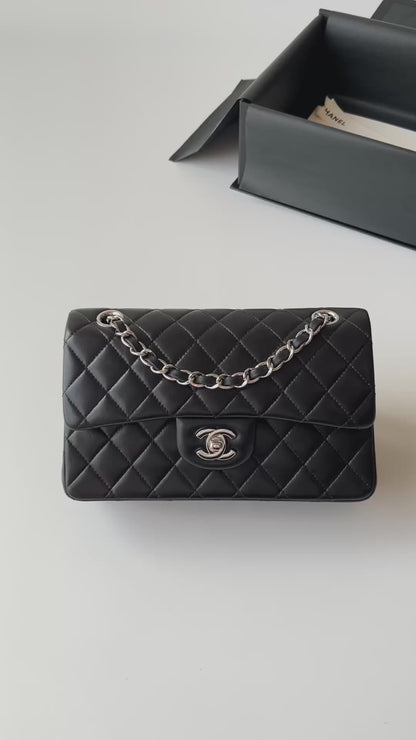 Black Lambskin Leather Small Flap Bag - Level X